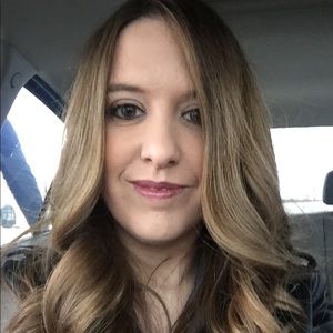 Meet your Posher, Cara